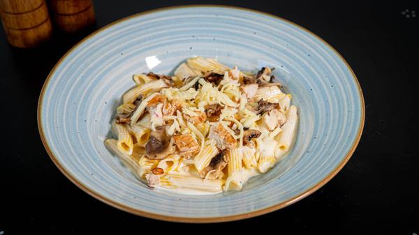Penne con Pollo